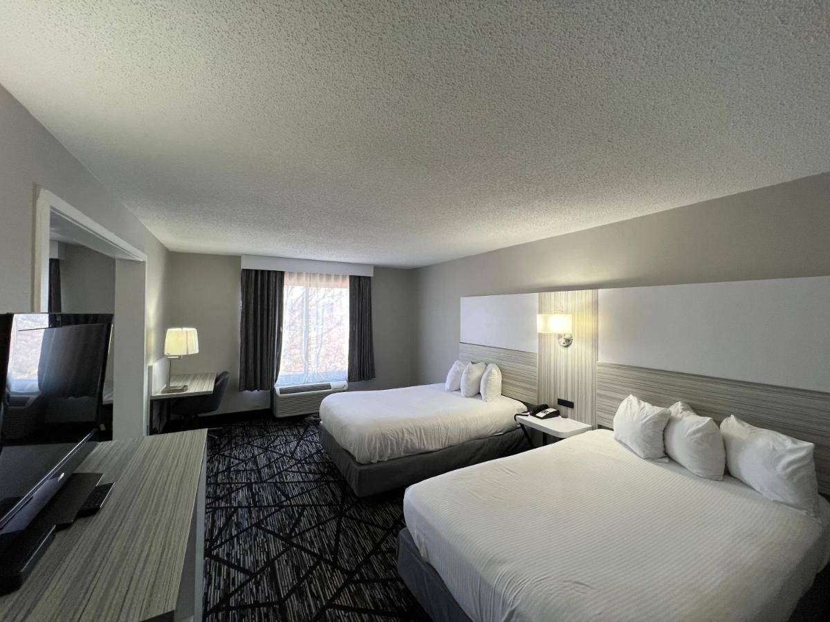Baymont By Wyndham Peoria Hotel Exterior foto
